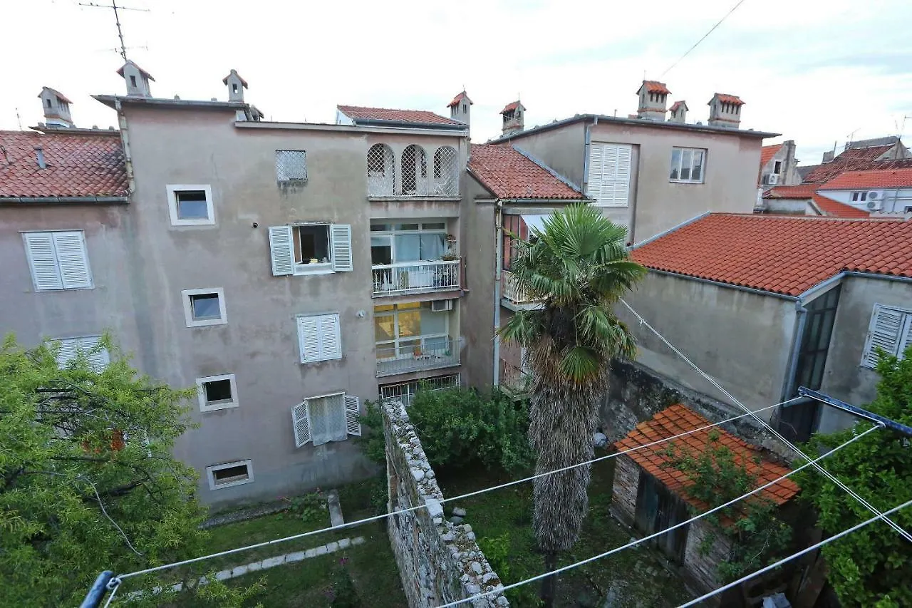 Viola Apartment Zara 0*,  Croazia